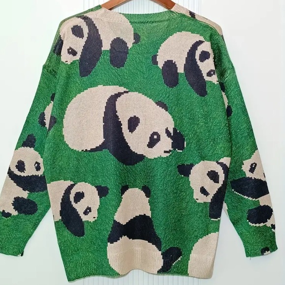 Other - Panda sweater